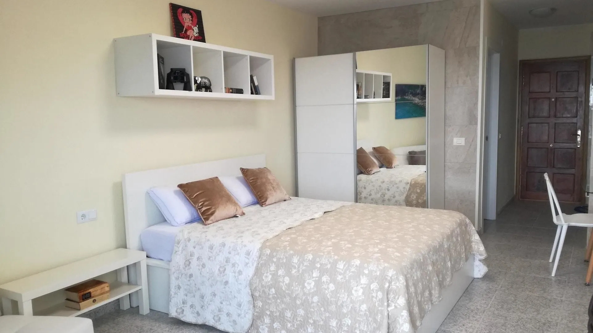 Apartment Studio In San Marcos, With Wonderful Sea View, Pool Access, Enclosed G San Marcos  Spain